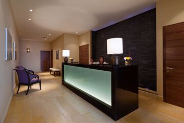 Spa reception