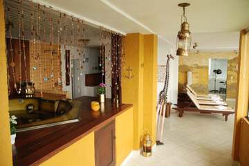 Indoor spa tub