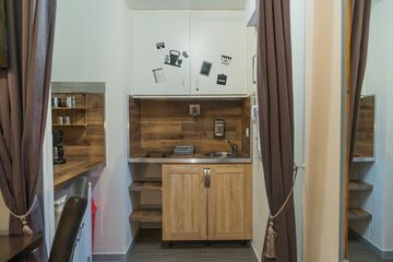 Private kitchenette