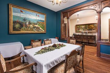 Breakfast/Coffee Service 84 of 89