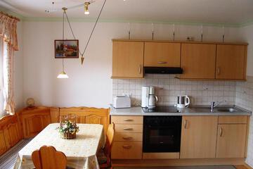 Photo 34