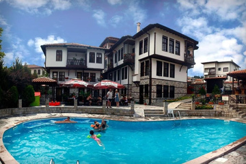 pool