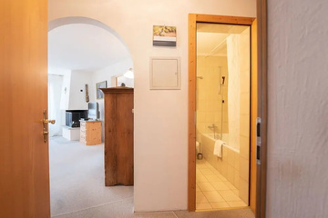 hotel_rooms