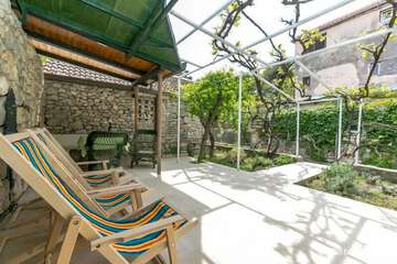 Sundeck