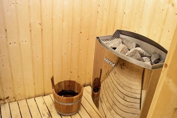 guest_rooms