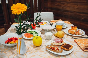 Breakfast meal