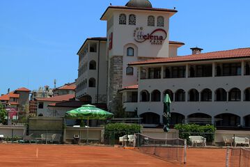 Tennis court