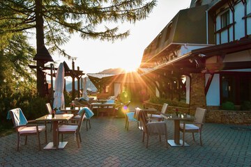 Sundeck
