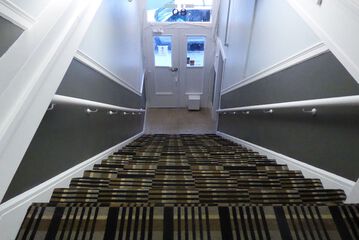 Hotel 3 of 115