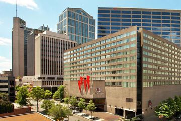 DoubleTree by Hilton Hotel Nashville Downtown