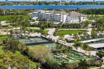 Tennis court