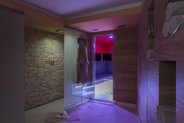 Steam room