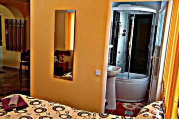 Photo 32