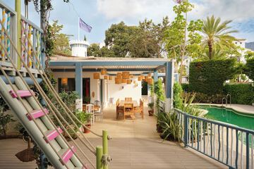 Children's play area - outdoor