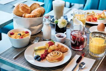 Breakfast meal