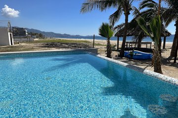 Infinity pool