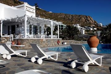 Sundeck