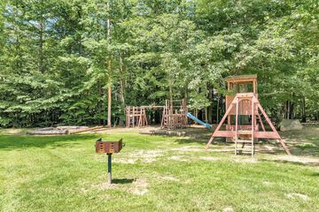 Children's play area - outdoor