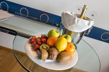 Room service - dining