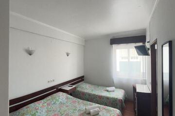 Photo 51