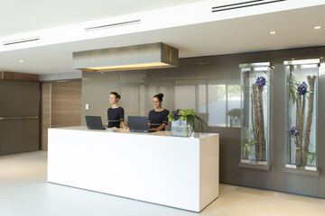 Meeting facility