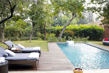 Private pool