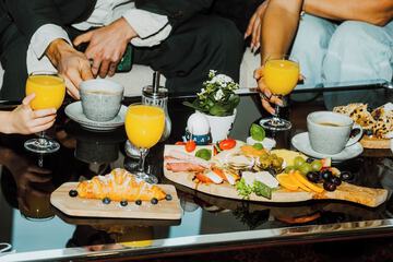 Breakfast buffet