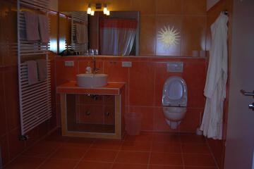 Photo 37