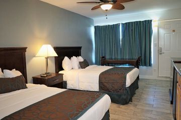 Sunset Beach Hotel