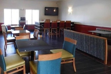 Breakfast/Coffee Service 45 of 48