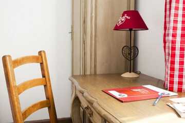 Room amenity