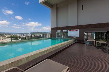 Rooftop pool