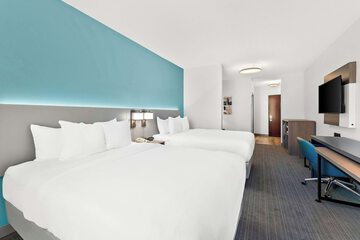 Room 27 of 60