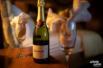 Room service - dining