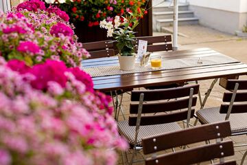 Sundeck