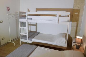 Photo 63