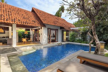 Private pool