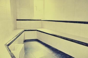 Steam room
