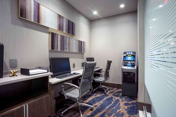 Business Center 51 of 51