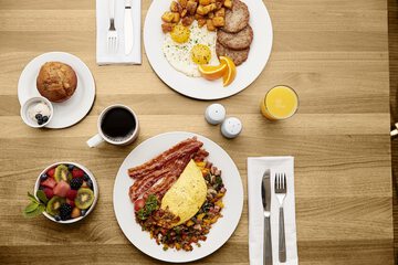 Breakfast/Coffee Service 36 of 46