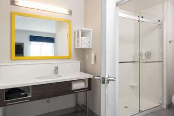 Bathroom shower