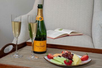 Room service - dining