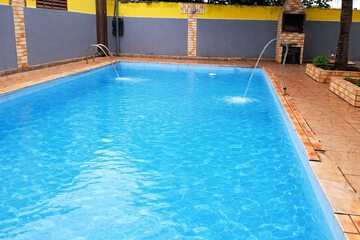 Pool waterfall