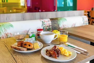 Breakfast buffet