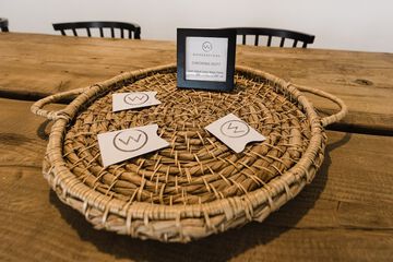 Check-in/check-out kiosk