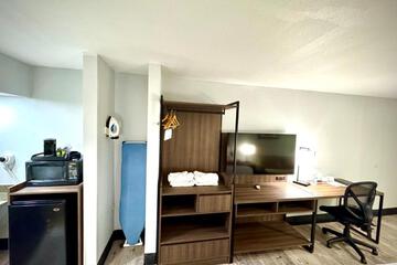 Photo 32