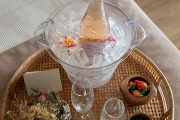Champagne service