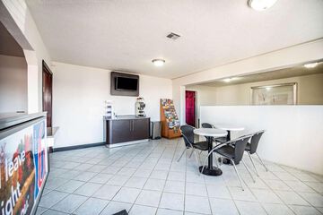 Hotel Interior 9 of 23