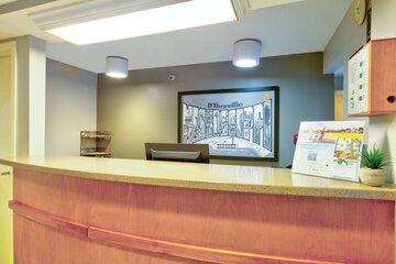 Hotel Interior 10 of 33