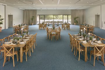 Indoor wedding